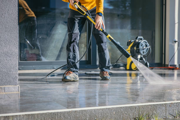 Paint Preparation in Little Round Lake, WI